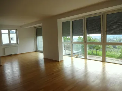 TRAUMHAFTE MIETWOHNUNG MIT TERRASSE UND EIGENGARTEN IN ABSOLUTER GRÜNRUHELAGE! – Bild 3