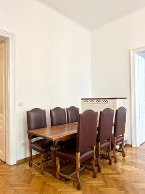 Altbauwohnung mit Balkon - Gartenblick – Bild 3
