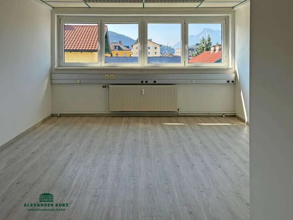 Helle 2-Raum-Büroeinheit in zentraler Salzburger Stadtlage - Widok 2