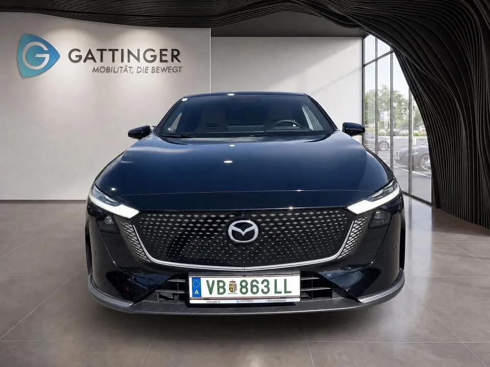 Mazda Mazda6e