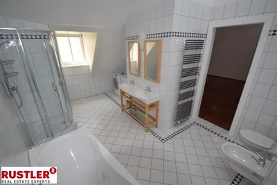 5-Zimmer-Wohnung mieten in Wien – 216 m², € 3.950 – Bild 4 von 34