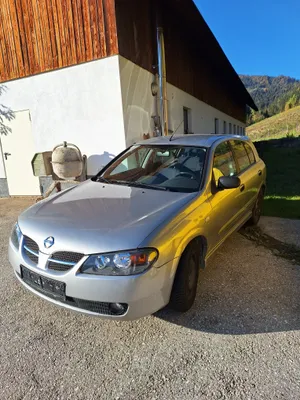 Nissan Almera