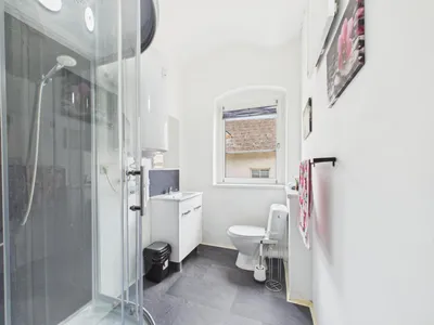 7-Zimmer-Gewerbeimmobilie kaufen in Wels – 109,01 m², € 350.000 – Bild 23 von 40