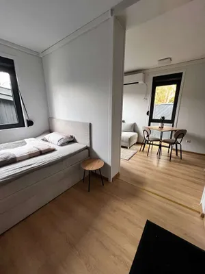 1-Zimmer-Wohnung mieten in Vöcklabruck – 20 m², € 530 – Bild 2 von 9