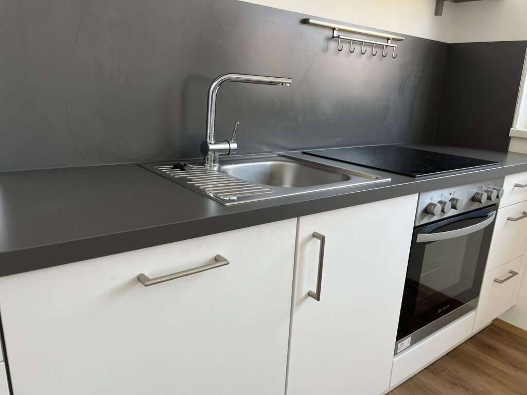 Zentrumsnahe 100m² Wohnung in Neunkirchen, renoviert, 4 Zimmer, MIETE - Ansicht 2