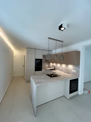 4-Zimmer-Wohnung mieten in Mödling – 159 m², € 2.980 – Bild 25 von 31