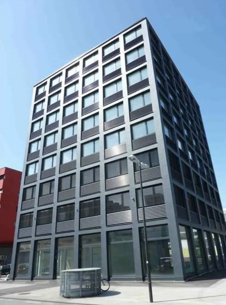 Büro/ Ausstellung im EG - Salzburg Nord, top Sichtbarkeit, Frequenz - DIREKT VOM EIGENTÜMER – pohled 2