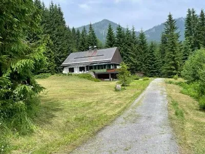 5-Zimmer-Haus kaufen in Gmunden – 185 m², € 979.000