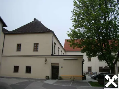 Gewerbeimmobilie mieten in Perg – 120 m², € 1.270 – Bild 2 von 8