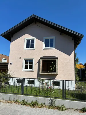 5-Zimmer-Haus mieten in Salzburg Stadt – 130 m², € 2.800 – Bild 1 von 10