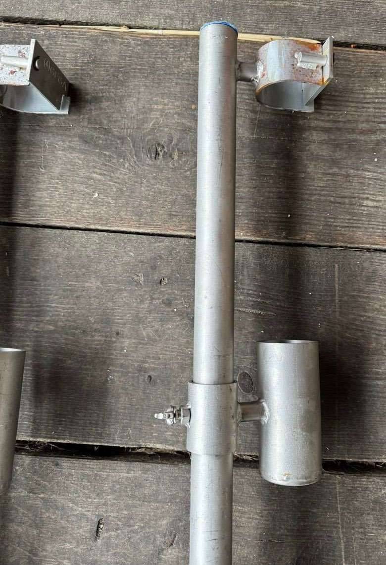 Set: 4x Waller Wels Rutenhalter - Fr Stegmontage inkl. Erdspiessen. (Rod  Pod / Bankstick),  9,- (1050 Wien) - willhaben