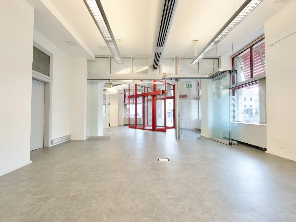 TOP-LOCATION am NEUEN PLATZ in Klagenfurt zu mieten ! - Vista 2