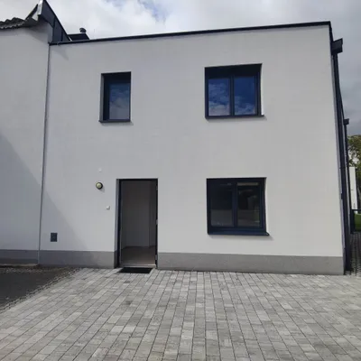 4-Zimmer-Haus mieten in Korneuburg – 130 m², € 2.490