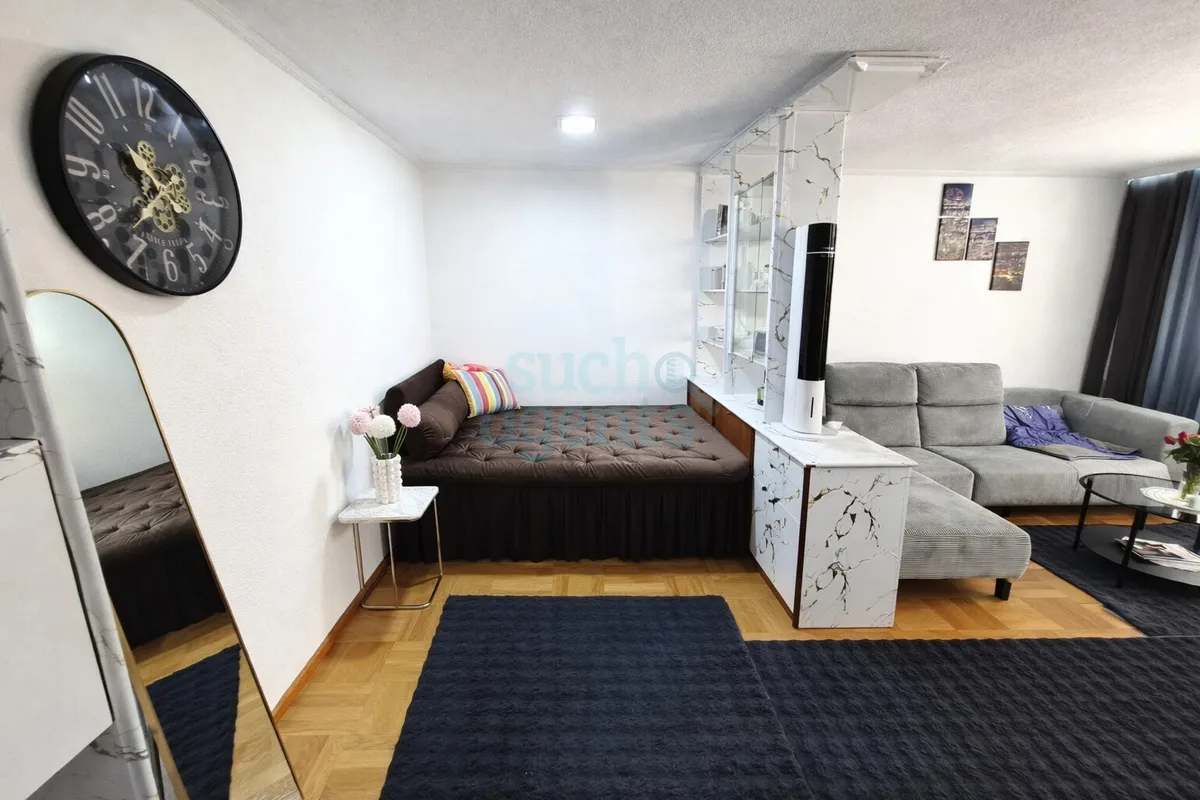 Attraktive 2 Zimmer Whg zu verkaufen! Wertgesicherter Mietertrag - ab 2028 Eigennutzung! Loggia+STP - Widok 2