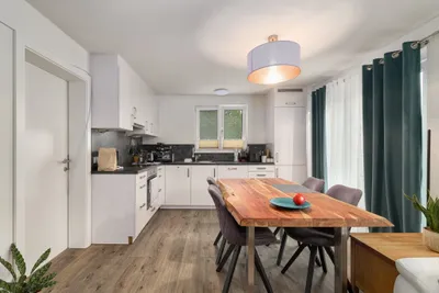 9-Zimmer-Gewerbeimmobilie kaufen in Feldkirch – 198 m², € 1.100.000 – Bild 9 von 15