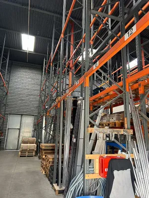 Gewerbeimmobilie mieten in Wien – 385 m², € 6