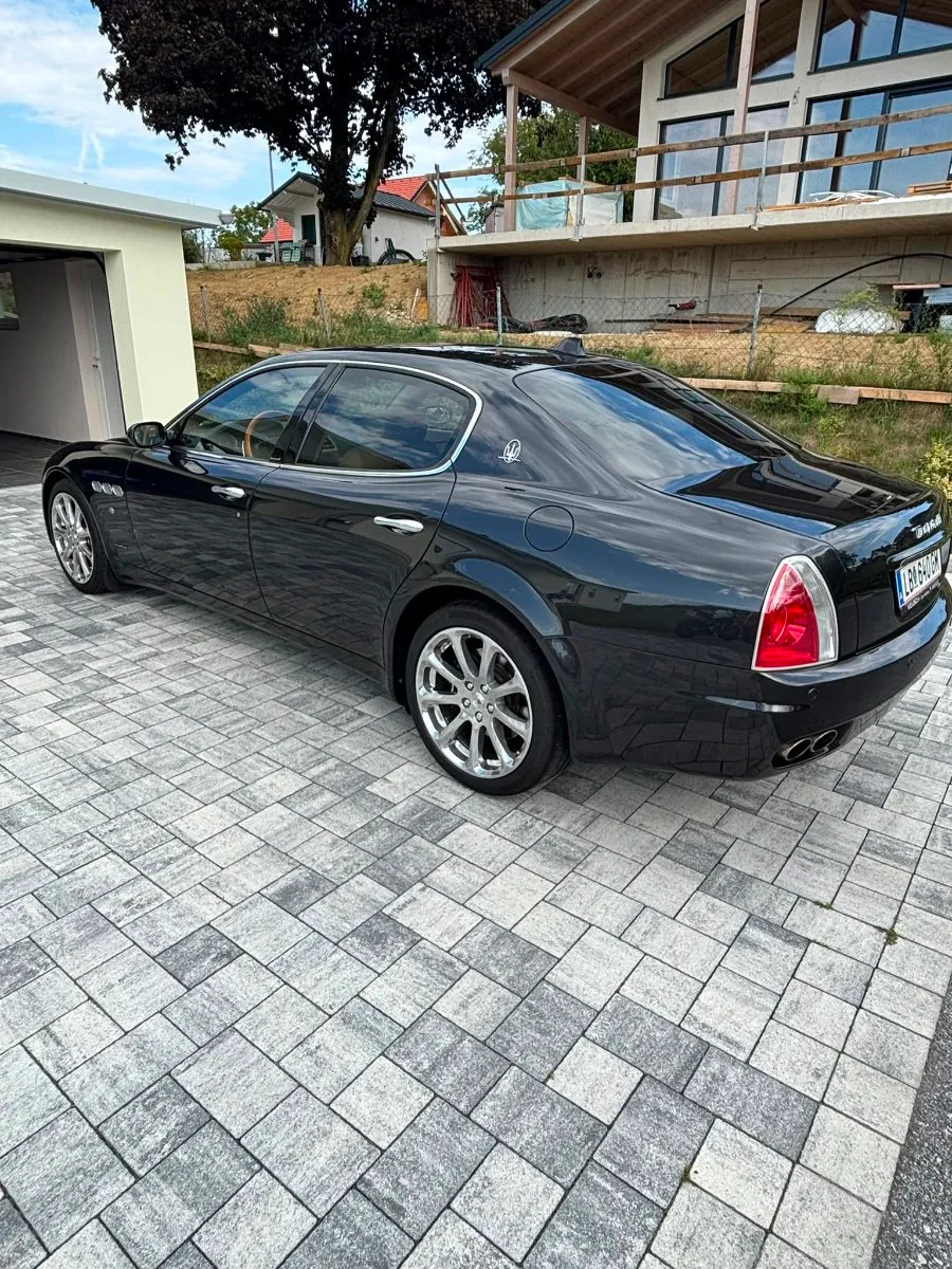Maserati Quattroporte