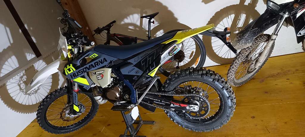 Husqvarna TE 300i Motocross