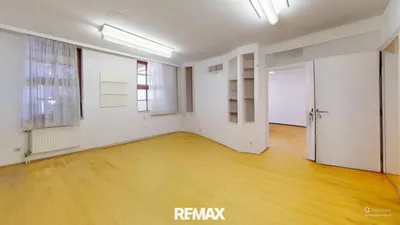 4-Zimmer-Wohnung kaufen in Linz Land – 117,4 m², € 300.000 – Bild 3 von 3