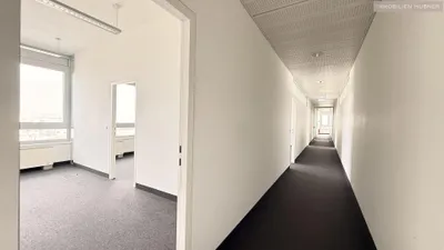 10-Zimmer-Gewerbeimmobilie mieten in Bruck an der Leitha – 424 m², € 6.429 – Bild 13 von 19