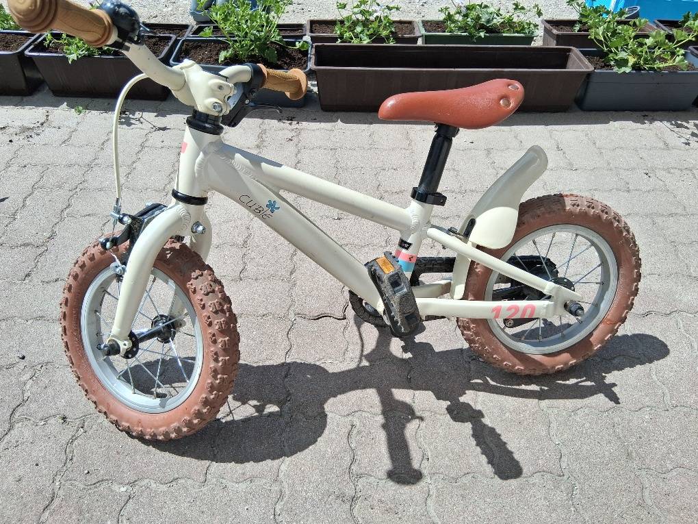 Cube Fahrrad 12 Zoll,  100,- (6383 Erpfendorf) - willhaben