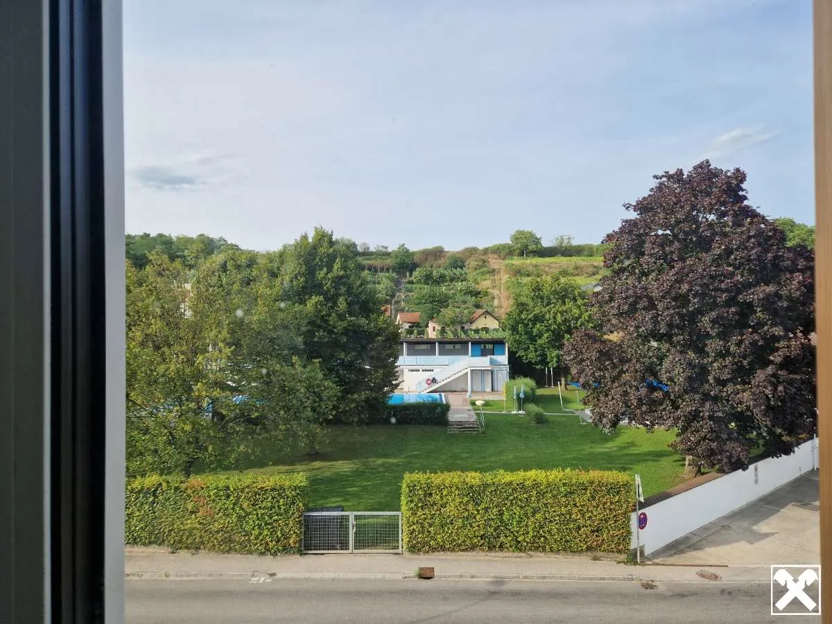 TERRASSEN - FAMILIENWOHNUNG SAMT AUS- UND FERNBLICK - PROVISIONSFREI - Ansicht 3
