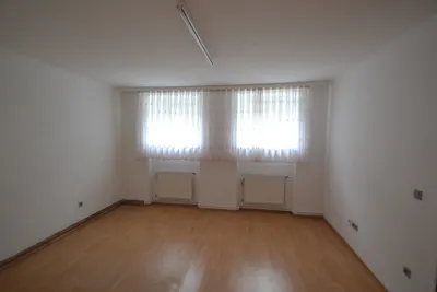 2-Zimmer-Wohnung mieten in Baden – 64 m², € 588 – Bild 7 von 10