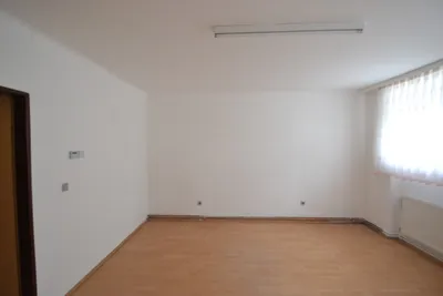 2-Zimmer-Wohnung mieten in Baden – 64 m², € 588 – Bild 6 von 10
