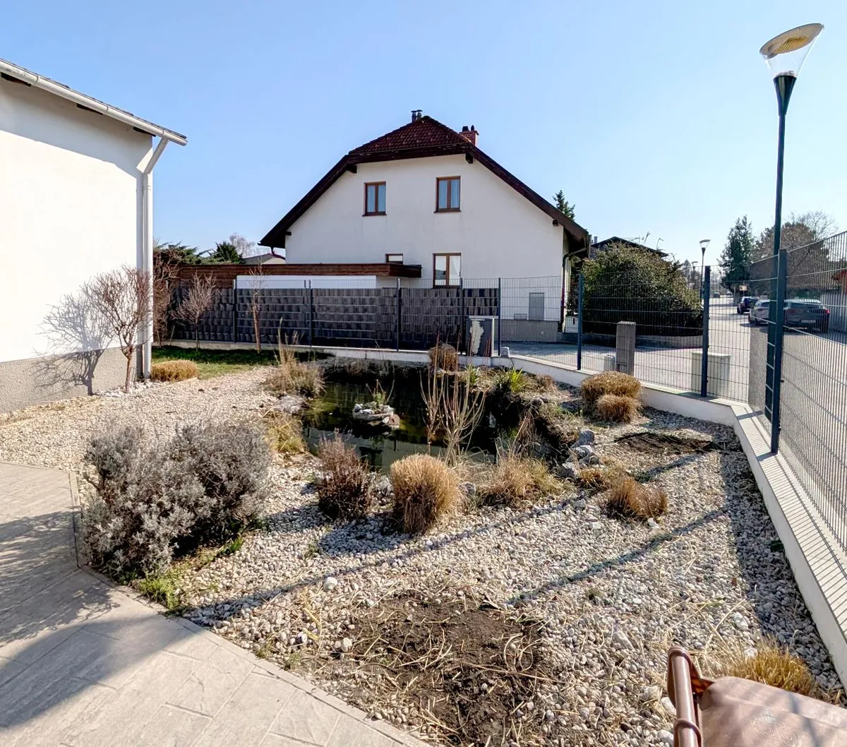 RESERVIERT! Einfamilienhaus; Schöner und gepflegter Bungalow in 2351 Wiener Neudorf - Vista 2