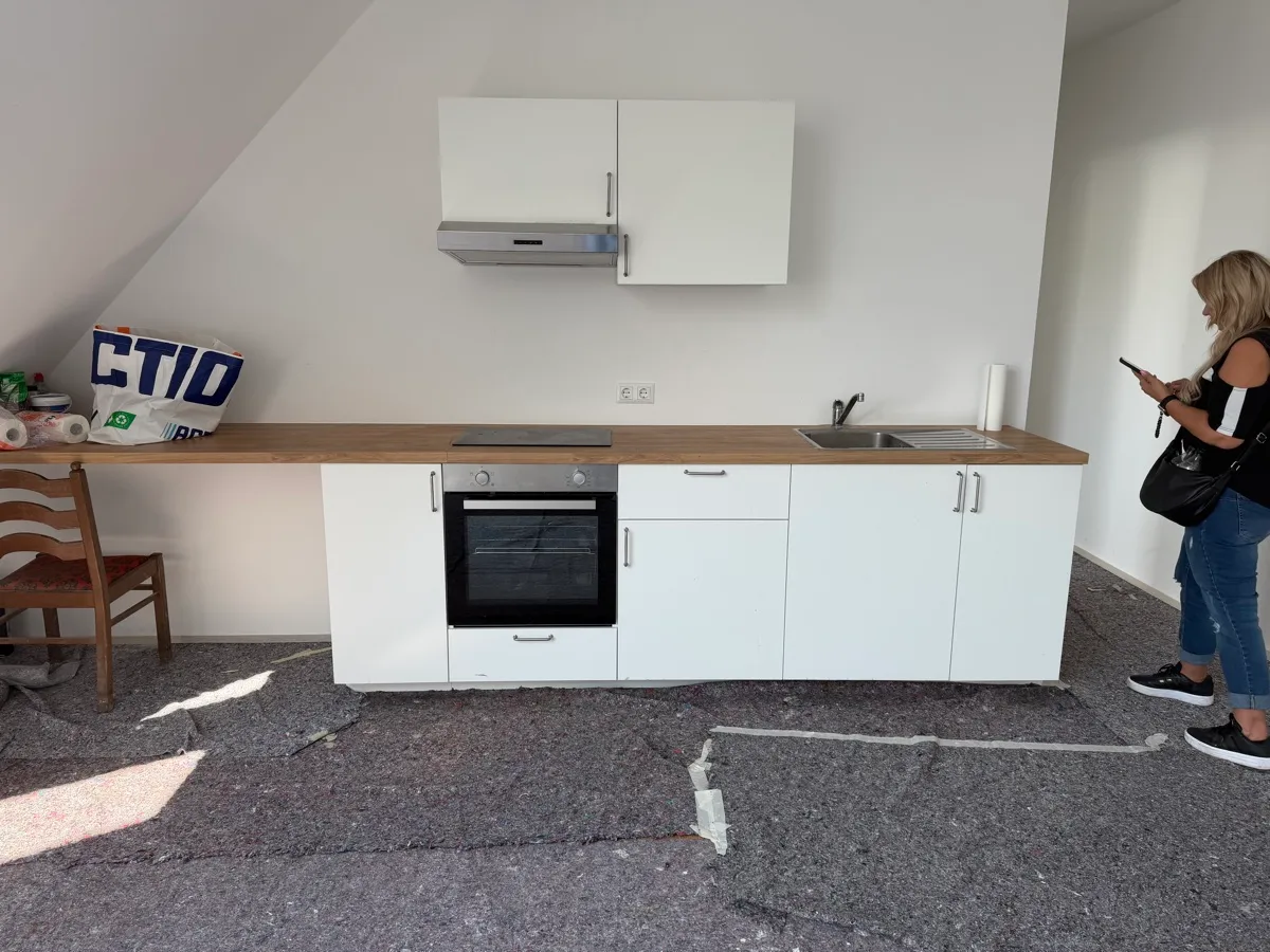 4m Ikea Küche mit neuen Backofen und Kochfeld, € 600,- (2380 Perchtoldsdorf)