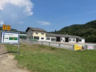 Gewerbeimmobilie mieten in Neunkirchen – 600 m², € 5 – Bild 6 von 17