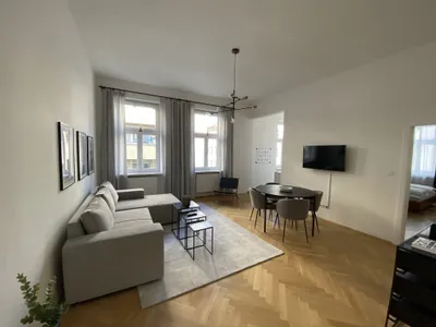 Direkt beim Hauptbahnhof | Vollmöbliertes City-Apartment | zwei Zimmer und Abstellraum – Bild 3