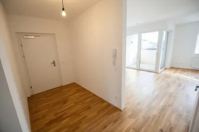 2-Zimmer-Wohnung mieten in Linz – 67 m², € 878 – Bild 3 von 8