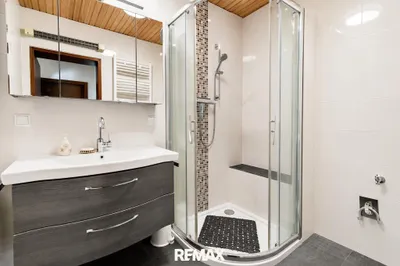 6-Zimmer-Haus kaufen in Bruck an der Leitha – 151,39 m², € 985.000 – Bild 7 von 26