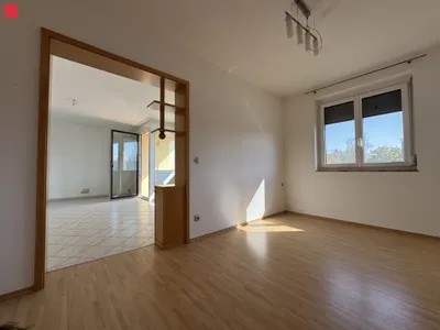 4-Zimmer-Wohnung kaufen in Linz Land – 99,29 m², € 250.000 – Bild 5 von 6