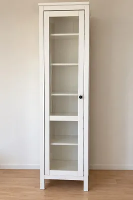 Ikea Hemnes Glasvitrine, € 140,- (3203 Dorf-Au)