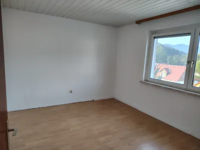 3-Zimmer-Wohnung mieten in Bruck-Mürzzuschlag – 89 m², € 670 – Bild 8 von 14