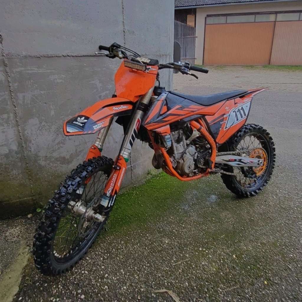 KTM 250 KTM SX-F 250 Motocross