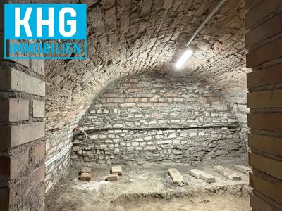 3-Zimmer-Haus kaufen in Tulln – 350 m², € 275.000 – Bild 9 von 13