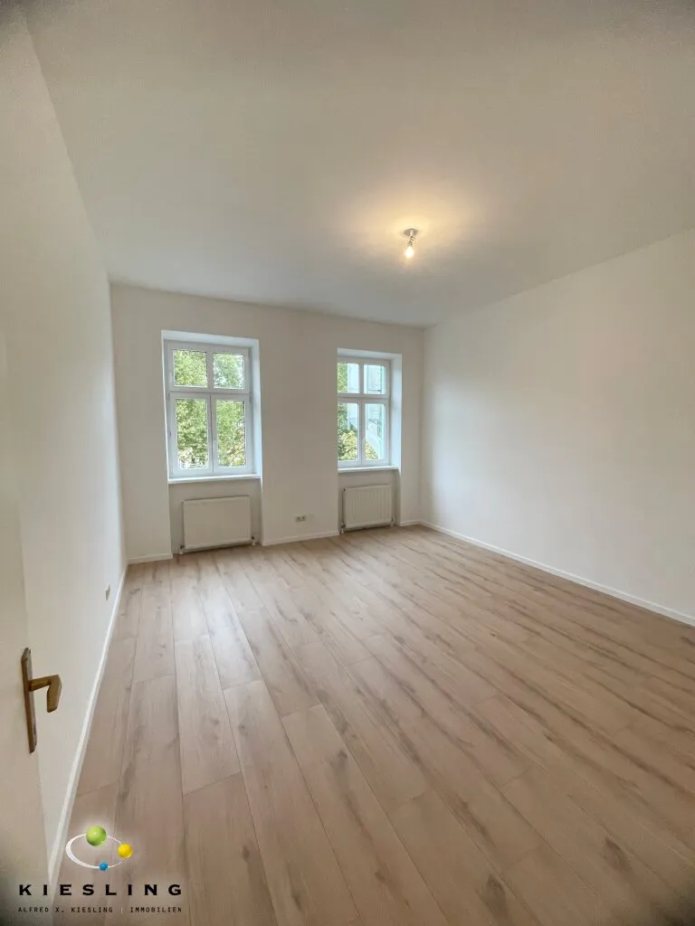 Schöne Altbauwohnung mit 1,5-Zimmern, Küche, Bad - ideale Starterwohnung - Nahe Floridsdorf - Ansicht 3