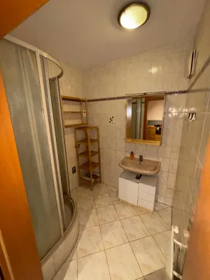 2-Zimmer-Wohnung mieten in Neunkirchen – 54 m², € 690 – Bild 4 von 14