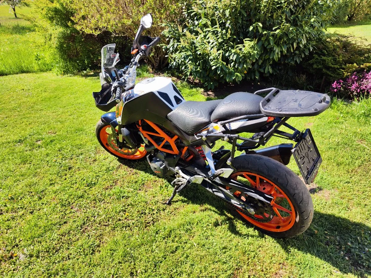 KTM Duke