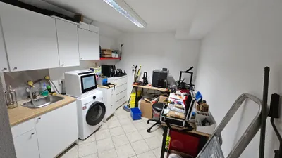 3-Zimmer-Gewerbeimmobilie mieten in Lienz – 75 m², € 935 – Bild 7 von 9