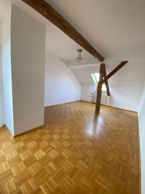 2-Zimmer-Wohnung kaufen in Graz – 59 m², € 130.000 – Bild 2 von 12
