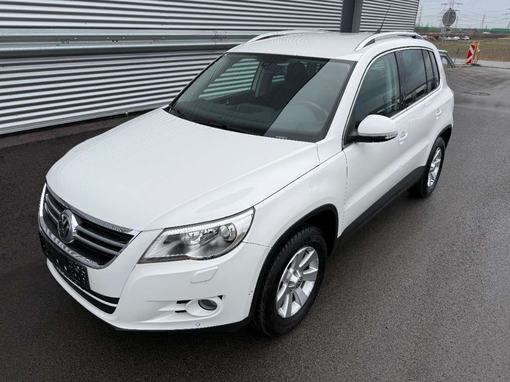 VW Tiguan 2,0 TDI CR DPF 4Motion Sport&Style Aut. ID:30 SUV / Geländewagen