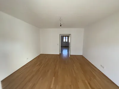2-Zimmer-Wohnung mieten in Bruck-Mürzzuschlag – 61 m², € 617 – Bild 5 von 8
