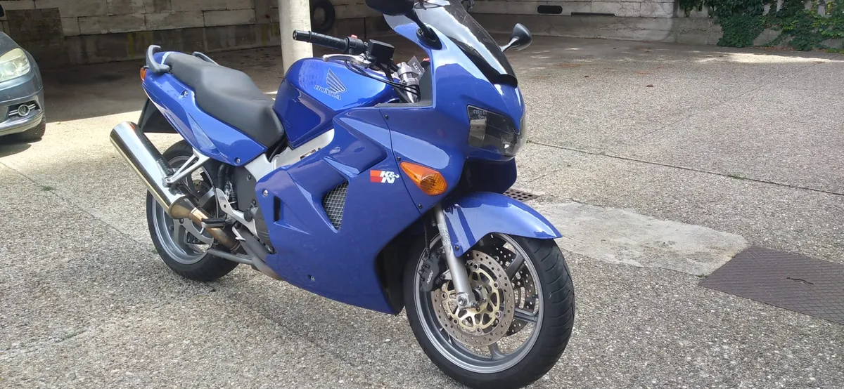 Honda VFR