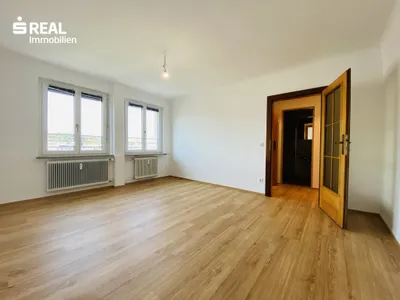 4-Zimmer-Wohnung mieten in Salzburg Stadt – 82,12 m², € 1.388 – Bild 2 von 5