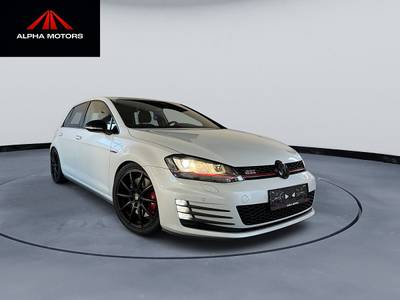 VW Golf GTI 2,0 TSI DSG Performance