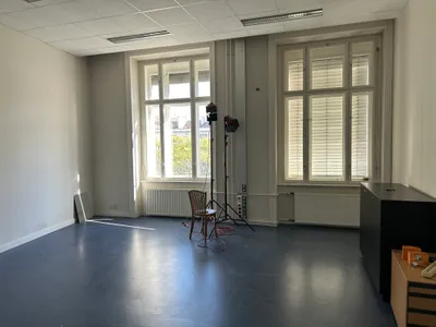 4-Zimmer-Gewerbeimmobilie mieten in Wien – 157 m², € 14 – Bild 5 von 12